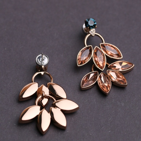 Fossil Golden Peach Crystal Earrings - Picture 4 of 4